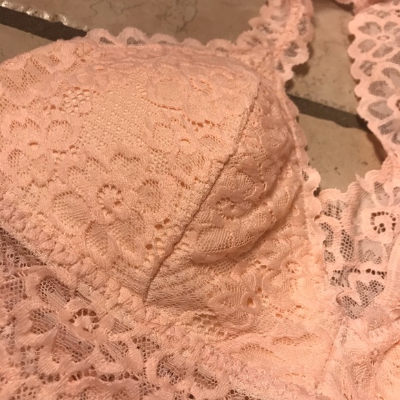 🔴LAST CHANCE 🔴NWT SO small bralette - Picture 2 of 7